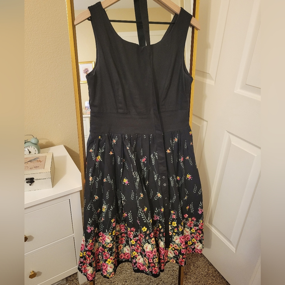 Lindy Bop Black Swing Dress With Floral Print UK 12 US 8
